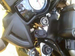 - Sin Marca - Toma 12V