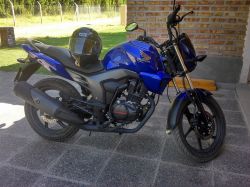 2014 Honda Invicta 150