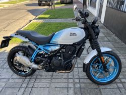 2025 Royal Enfield Guerrilla 450